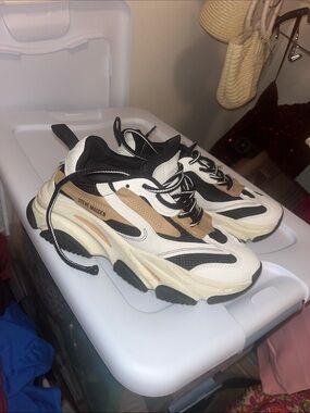 Steve Madden Cream, Black & Tan Chunky Platform Sneakers POSEIDON